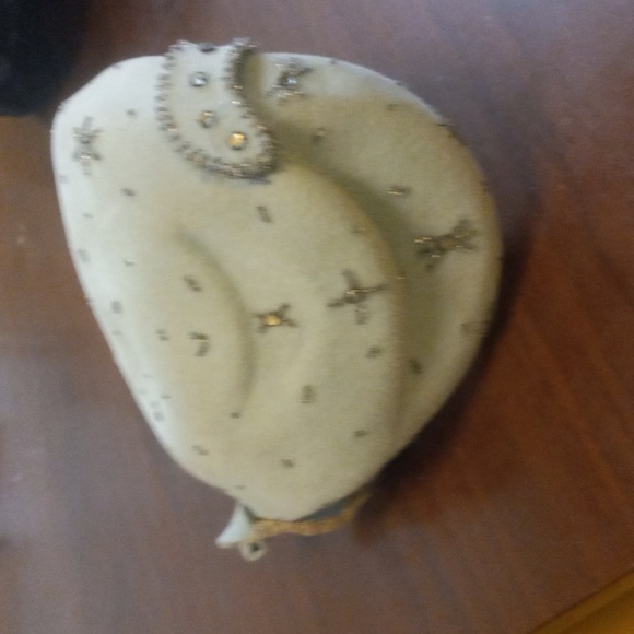 Vintage woman's hat - Picture 2 of 4